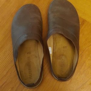Size 41, women's leather clogs